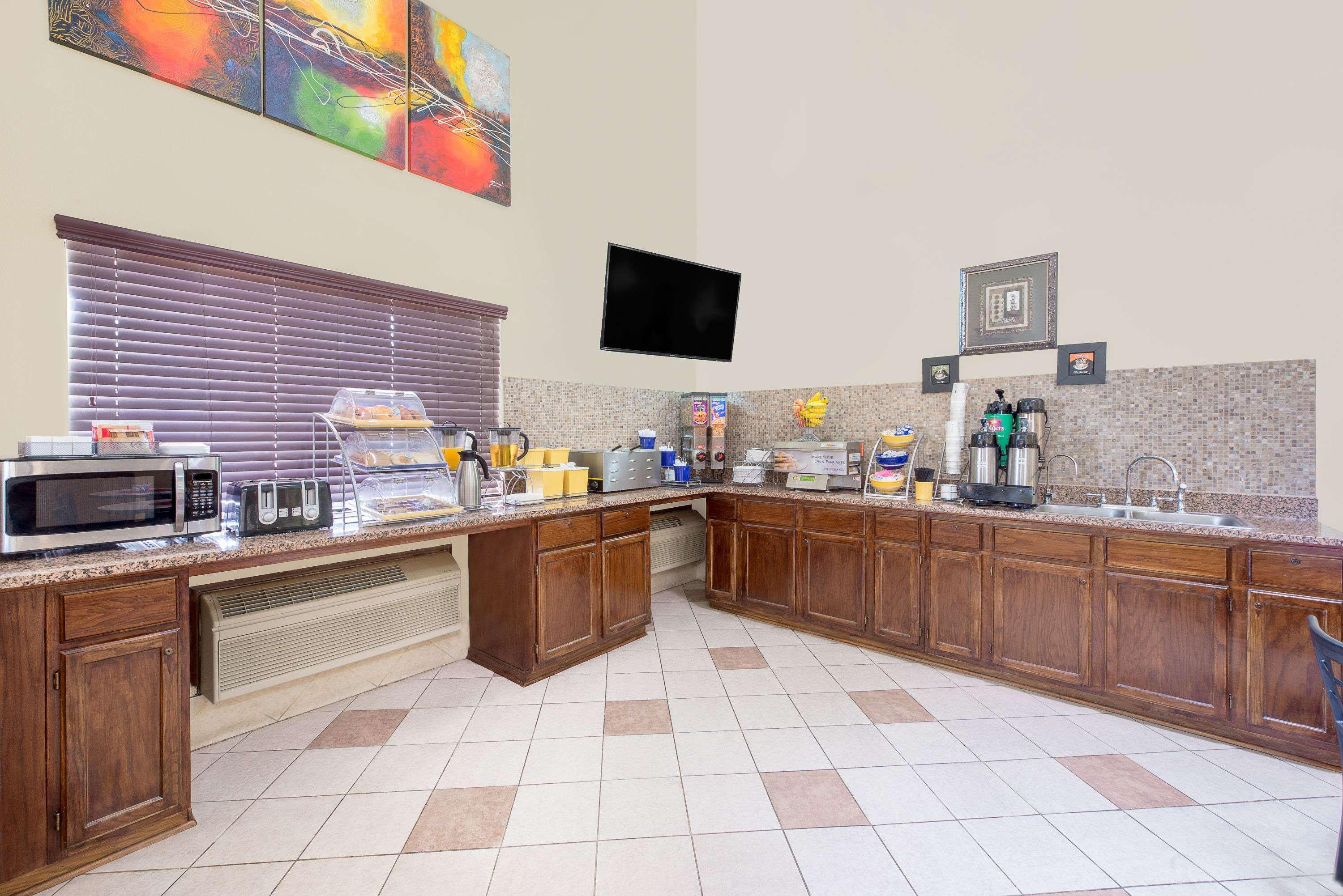 Days Inn By Wyndham Lamar Luaran gambar